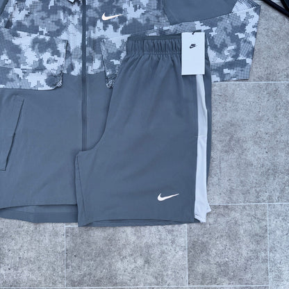 Nike Camo Windbreaker x Challenger Set - Grey