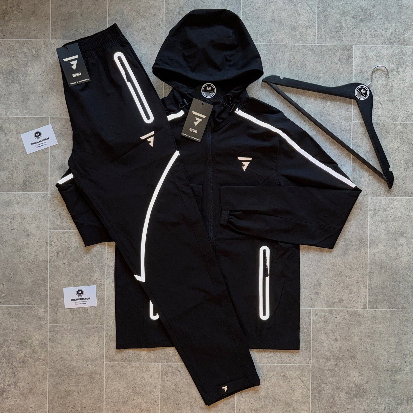 GRIID PERFORMANCE TRACKSUIT - BLACK