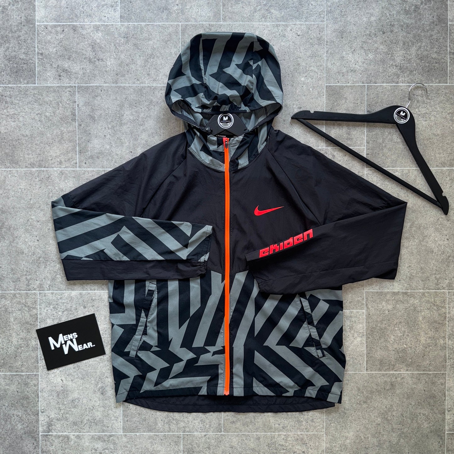 NIKE ‘EXCLUSIVE’ EKIDEN JACKET - BLACK/GREY