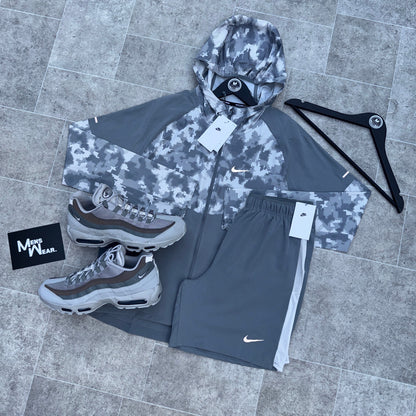 Nike Camo Windbreaker x Challenger Set - Grey