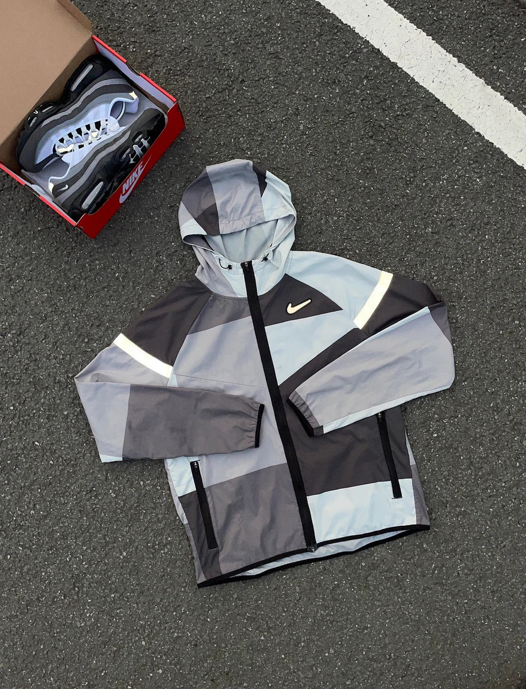 Selected Variant Image